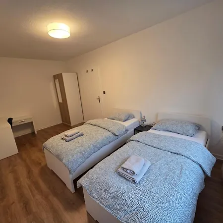 Séjour chez l'habitant Doppelzimmer Fuer Bis Zu 4 Personen - 3 Og *