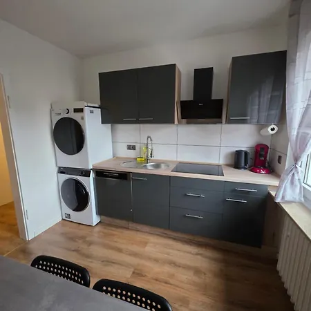 Doppelzimmer Fuer Bis Zu 4 Personen - 3 Og * Duisbourg